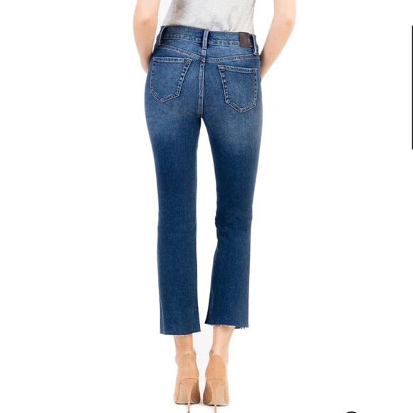 Level 99 High Rise Straight Crop - Picture 2 of 7